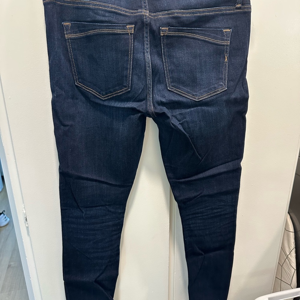 Express Mid Rise Skinny Jean - Picture 3 of 4